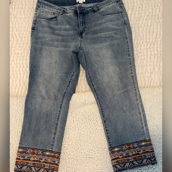 Coldwater Creek Embroidery Raw Hem Jeans sz 18 - Picture 1 of 11